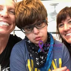 Meet your Posher, Kelli